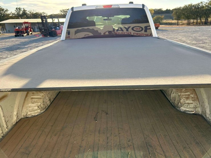 2020-ford-f250-image-21