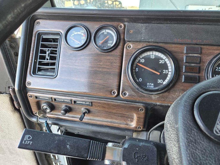 freightliner-image-56