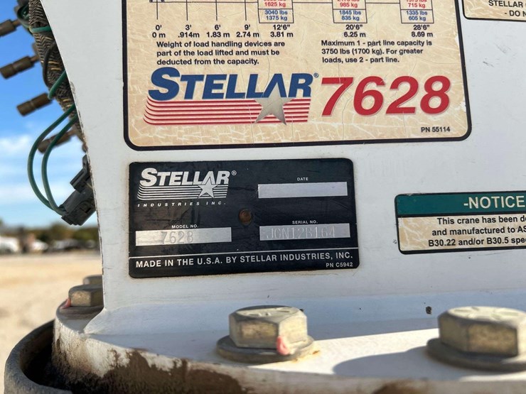 2017-ford-f550-image-35