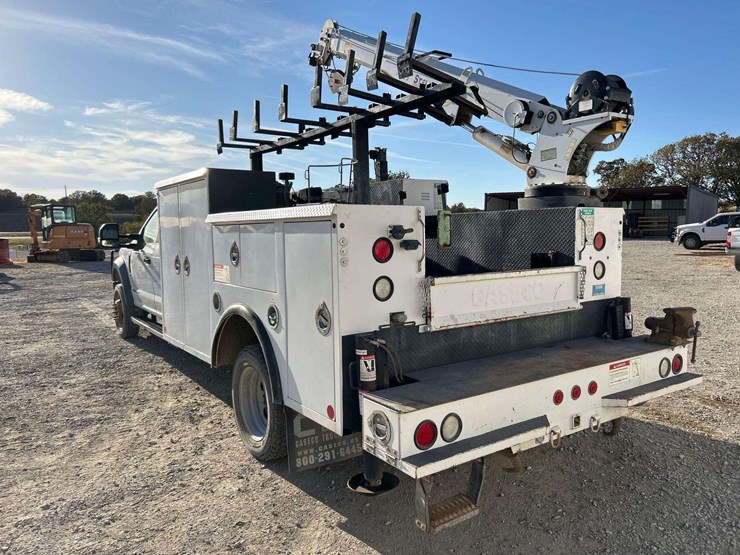 2017-ford-f550-image-2