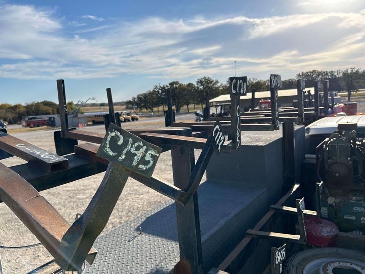 2017-ford-f550-image-28