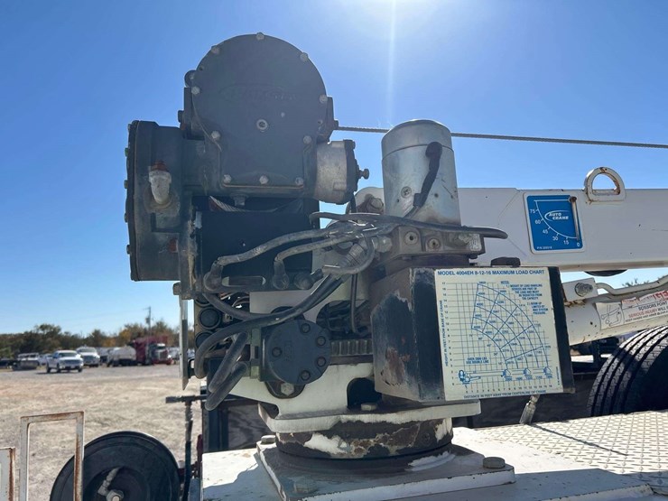 2013-ford-f350-image-33