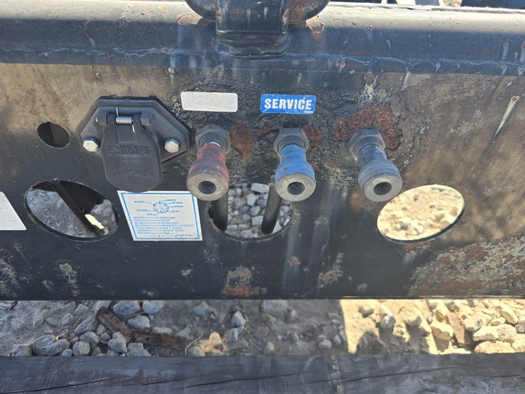 #22379-•-2019-fontaine-eq1-spreader-image-13