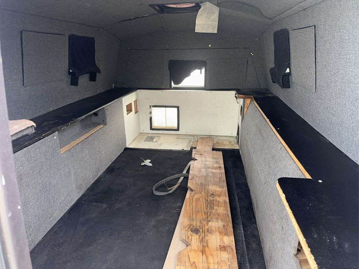 space-kap-for-8’-box-image-7