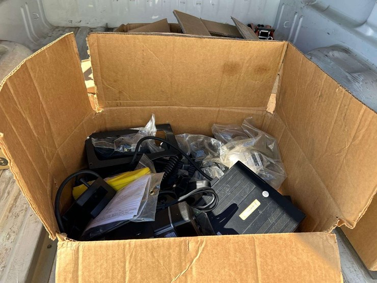 2017-chevrolet-silverado-2500-image-22