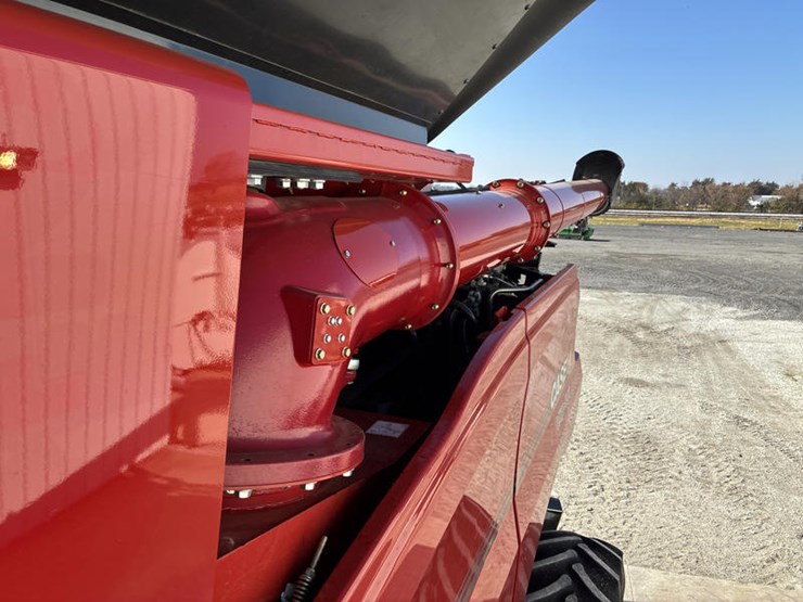 2020-case-ih-7250-image-90