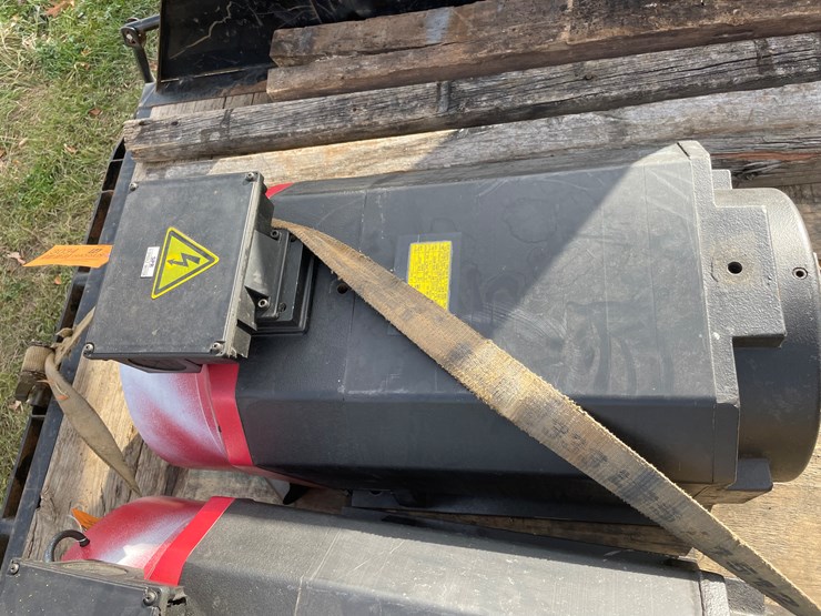 #3034-•-fanuc-ap50-electric-motor-image-3