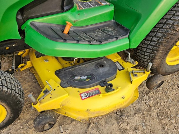 john-deere-x534-image-10
