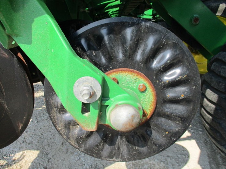 2016-john-deere-db60-image-13