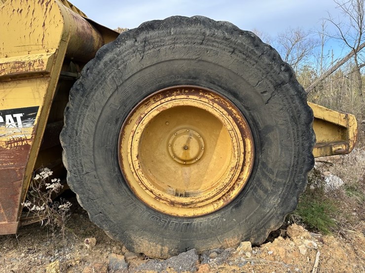 caterpillar-641-image-22