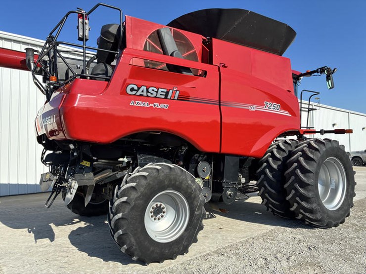 2020-case-ih-7250-image-4