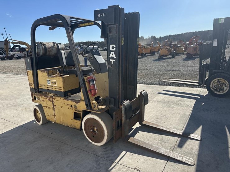 caterpillar-t80d-image-7