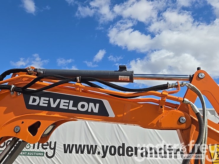 2024-develon-dx27z-7-image-32