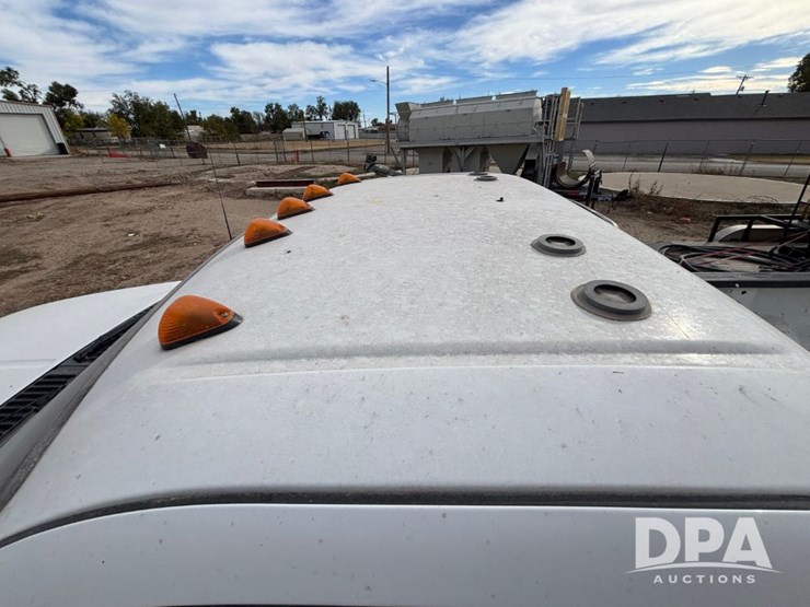 2000-ford-f350-image-18