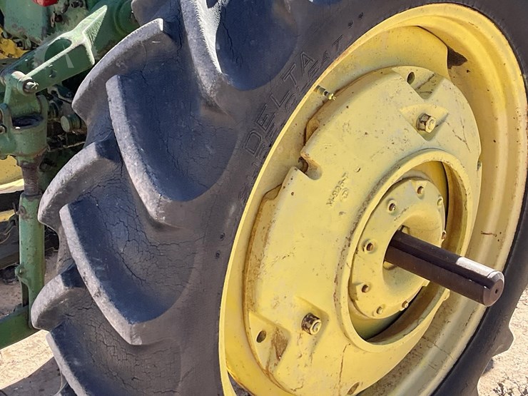 john-deere-420t-image-11