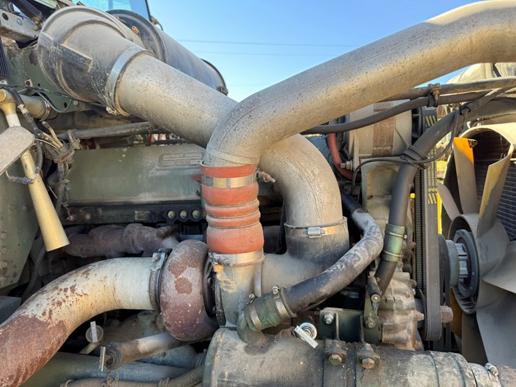 #22592-•-inop-1992-freightliner-t/a-daycab-truck-tractor-vin:-1fuymzyb1np520782-image-29