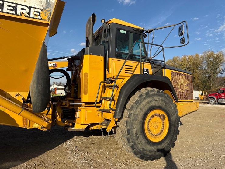 2015-deere-460e-image-4