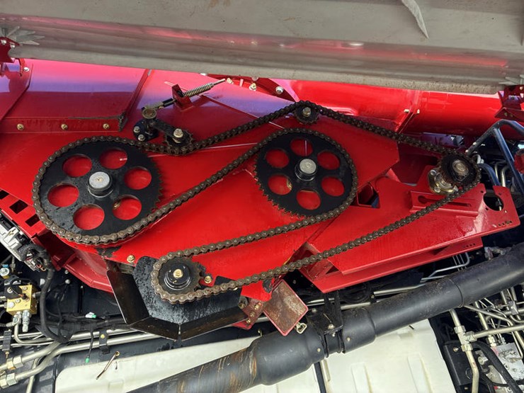 2020-case-ih-7250-image-44