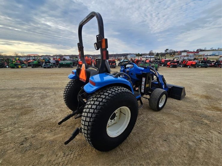 new-holland-tc45da-image-5