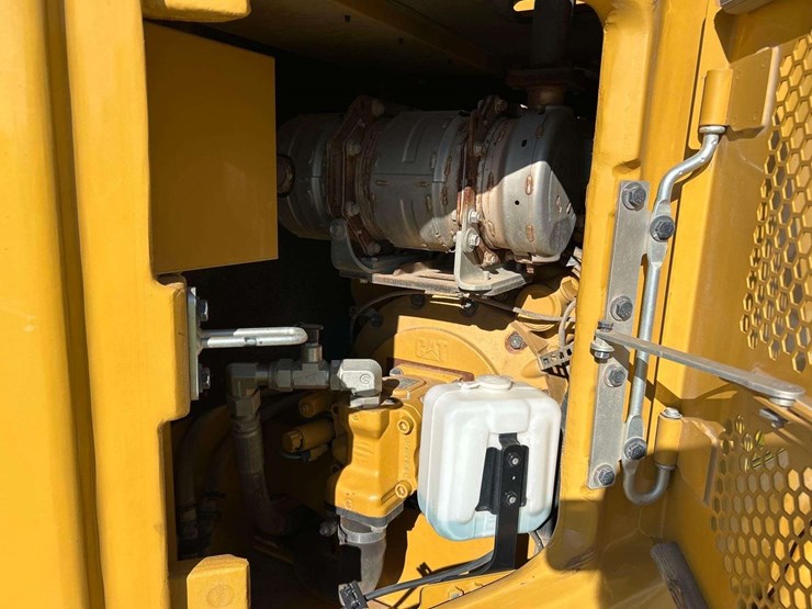 2021-caterpillar-308cr-midi-excavator-image-7