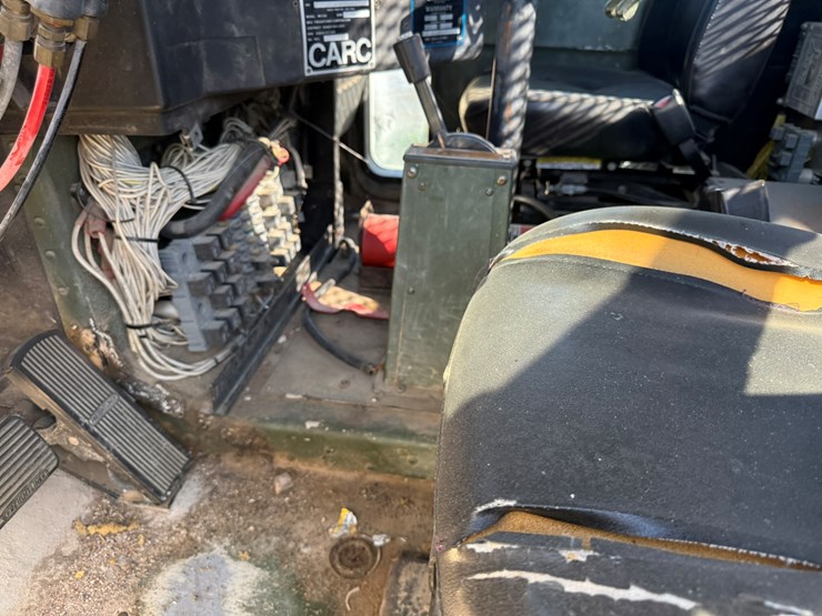 #22592-•-inop-1992-freightliner-t/a-daycab-truck-tractor-vin:-1fuymzyb1np520782-image-73