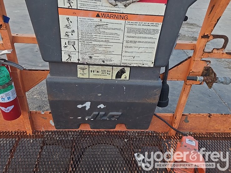 2015-jlg-600aj-image-32