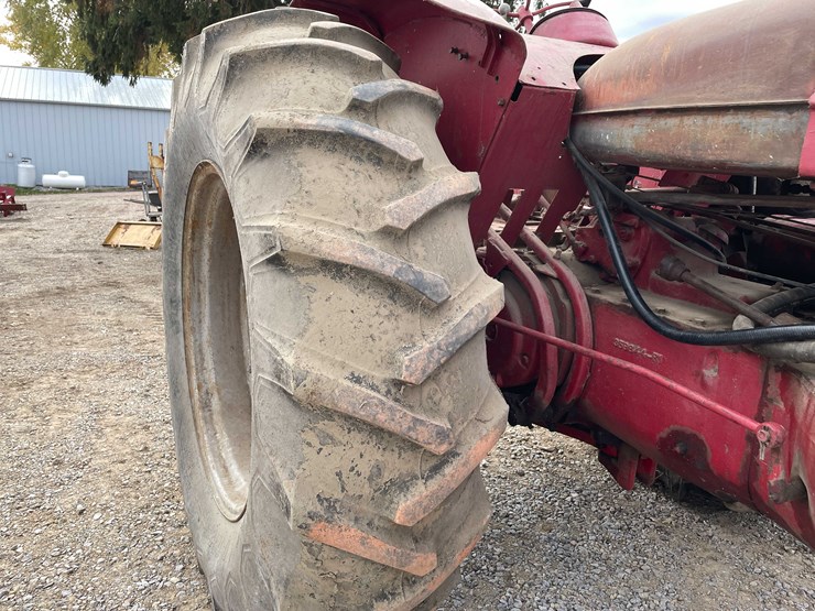 1956-international-600-image-15