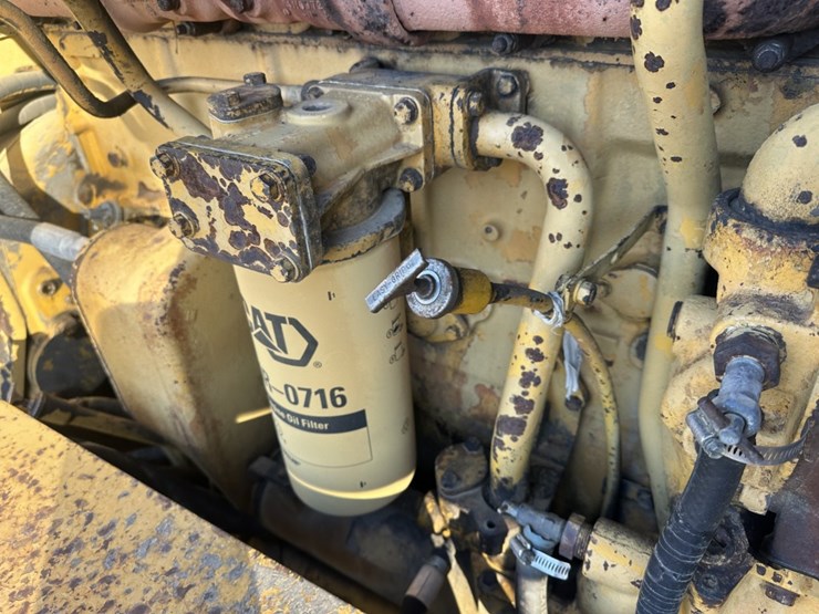 caterpillar-16g-image-54