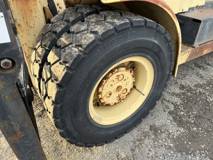 1986-hyster-h275h-image-11