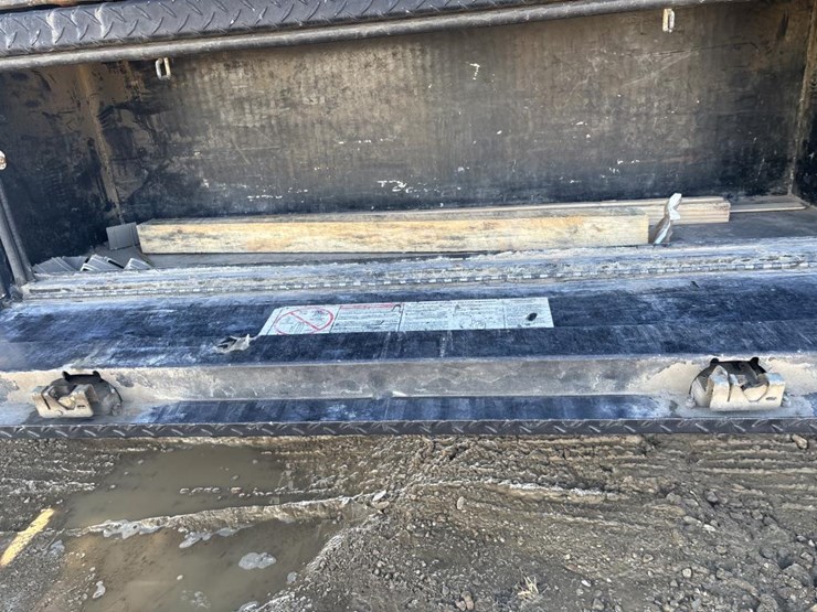 2000-ford-f550-image-21