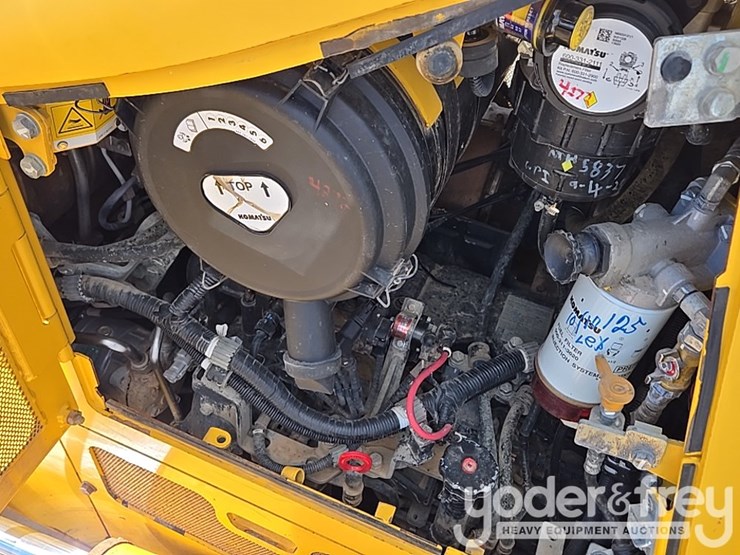 2023-komatsu-d61pxi-24-image-44