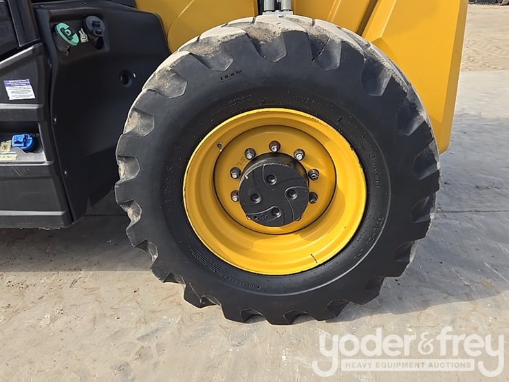 2019-caterpillar-tl1255d-image-30