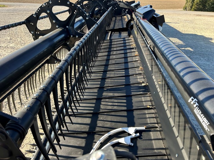 2019-mac-don-fd140-image-19