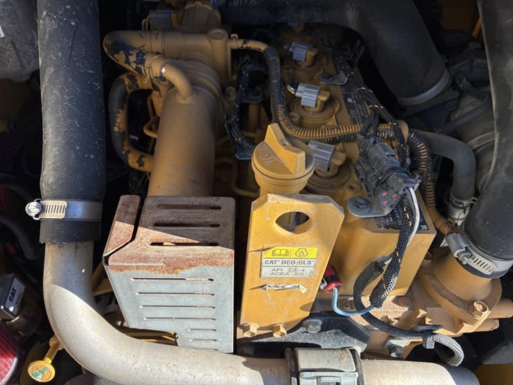 2018-caterpillar-259d-image-50