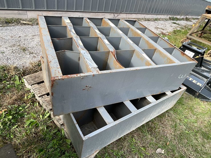 #3142-•-(2)-steel-shop-organizers-image-2