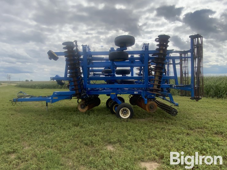 2012-landoll-7458-44-vt-plus-vertical-tillage-image-8
