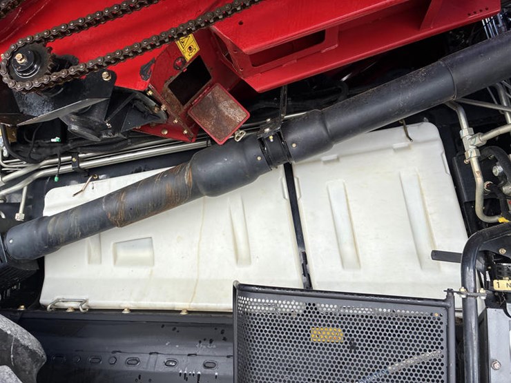 2020-case-ih-7250-image-46