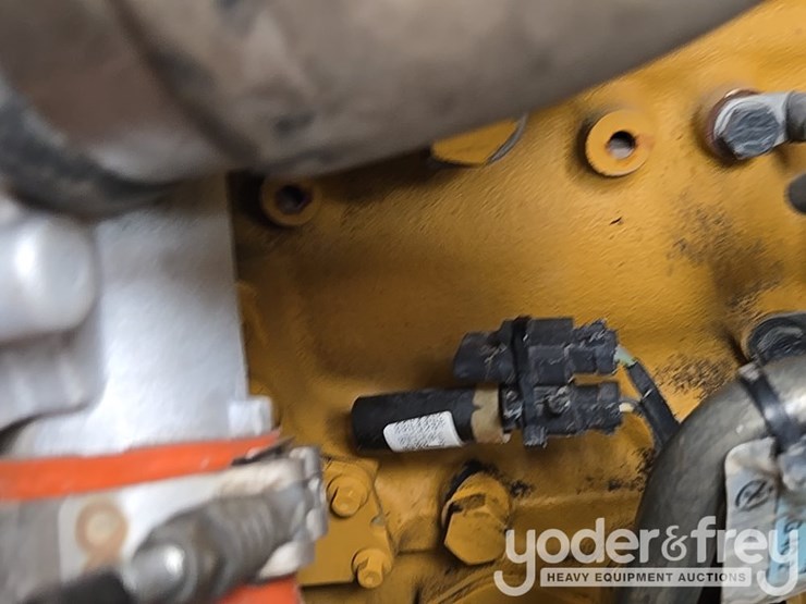 2014-caterpillar-938k-image-113