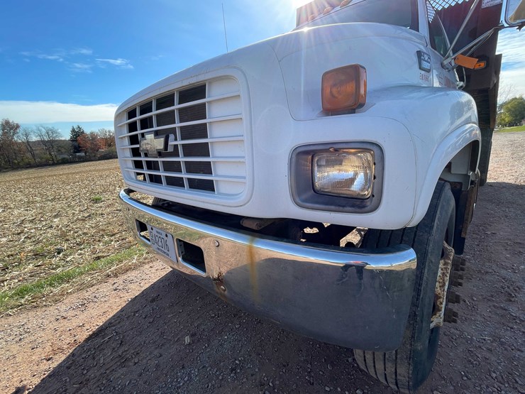 #3006-•-1999-chevy-c6500-single-axle-dump-flatbed-truck-(title-in-delay)-image-18