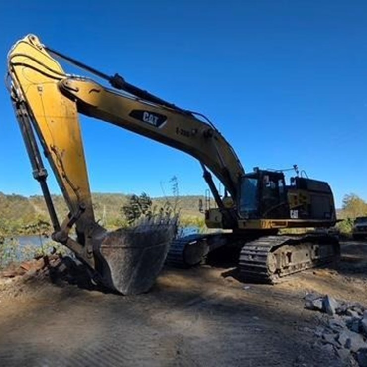 CATERPILLAR 374D L