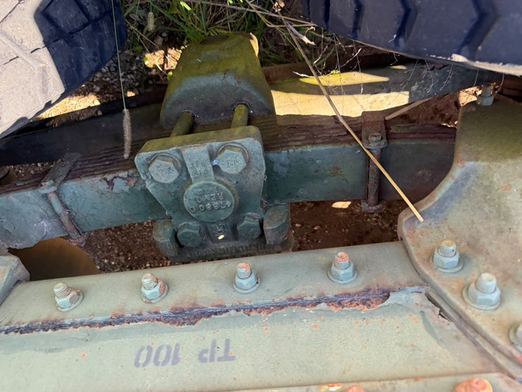 #22592-•-inop-1992-freightliner-t/a-daycab-truck-tractor-vin:-1fuymzyb1np520782-image-49