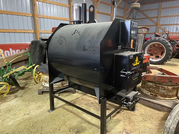 #3026-•-brow-royal-7300-wood-boil-stove-image-2