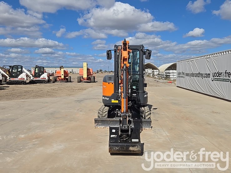 2024-develon-dx27z-7-image-8