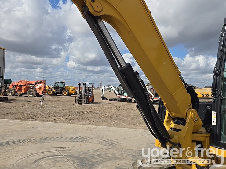 2021-caterpillar-306-cr-image-33