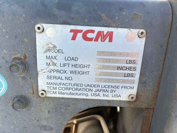 tcm-fd30t6t-5,600lb-forklift-image-5
