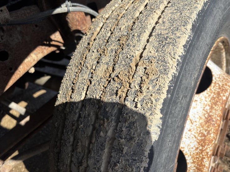 2000-ford-f550-image-50