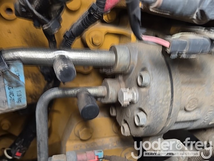 2014-caterpillar-938k-image-112