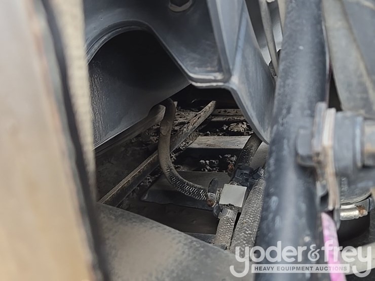 2014-caterpillar-938k-image-135