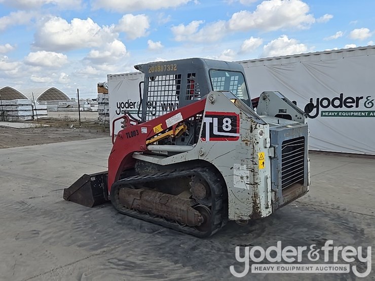 2019-takeuchi-tl8-image-3