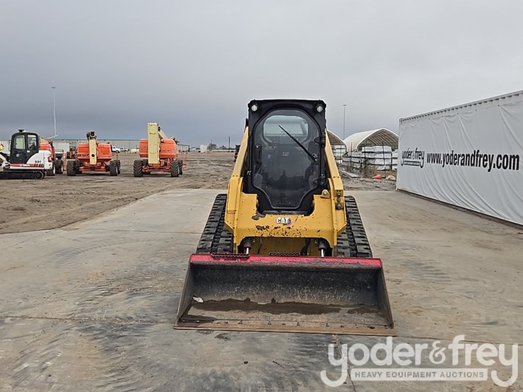 2022-caterpillar-299d3-image-8